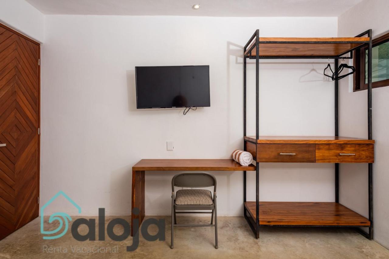 Vica Guest House Con Piscina En La Entrada De La Zona Hotelera 칸쿤 외부 사진