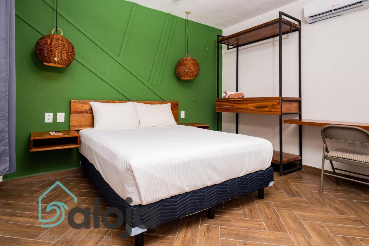 Vica Guest House Con Piscina En La Entrada De La Zona Hotelera 칸쿤 외부 사진