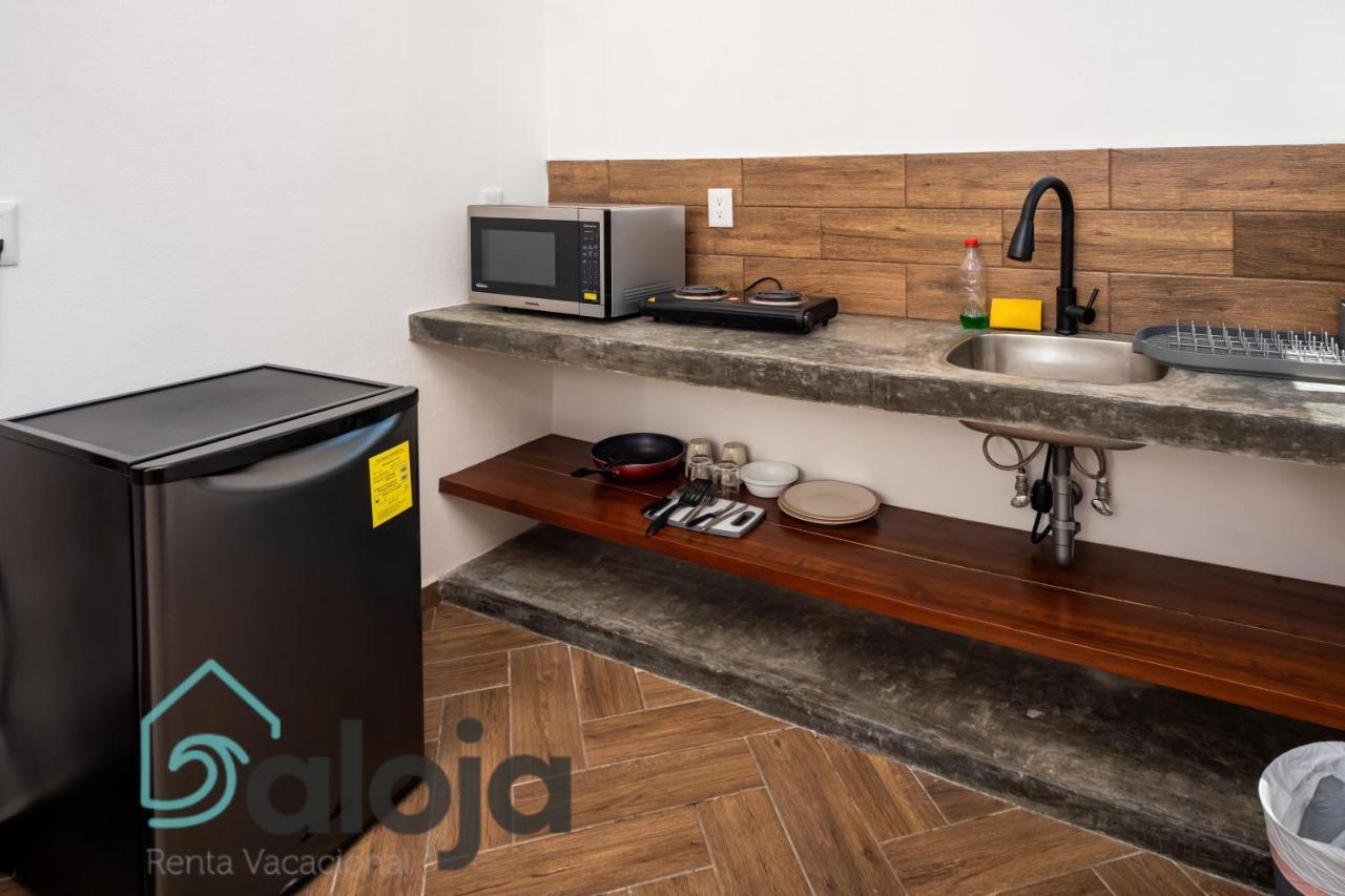 Vica Guest House Con Piscina En La Entrada De La Zona Hotelera 칸쿤 외부 사진