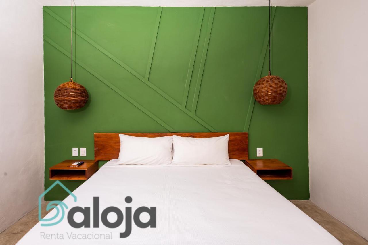 Vica Guest House Con Piscina En La Entrada De La Zona Hotelera 칸쿤 외부 사진